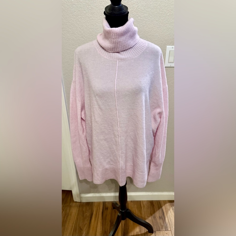 Athleta Soft Pink Women's Turtleneck Sweater